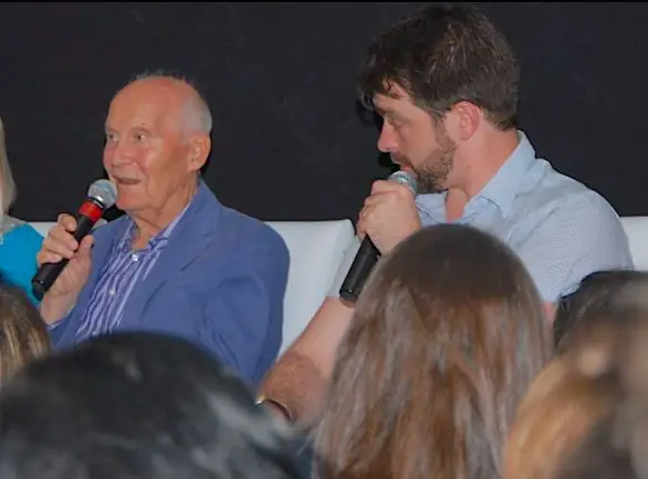 Bert Hellinger e Matthias durante um evento